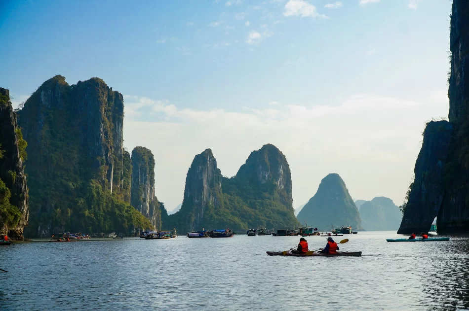 Discover the Thrill of Kayaking in Ha Long Bay