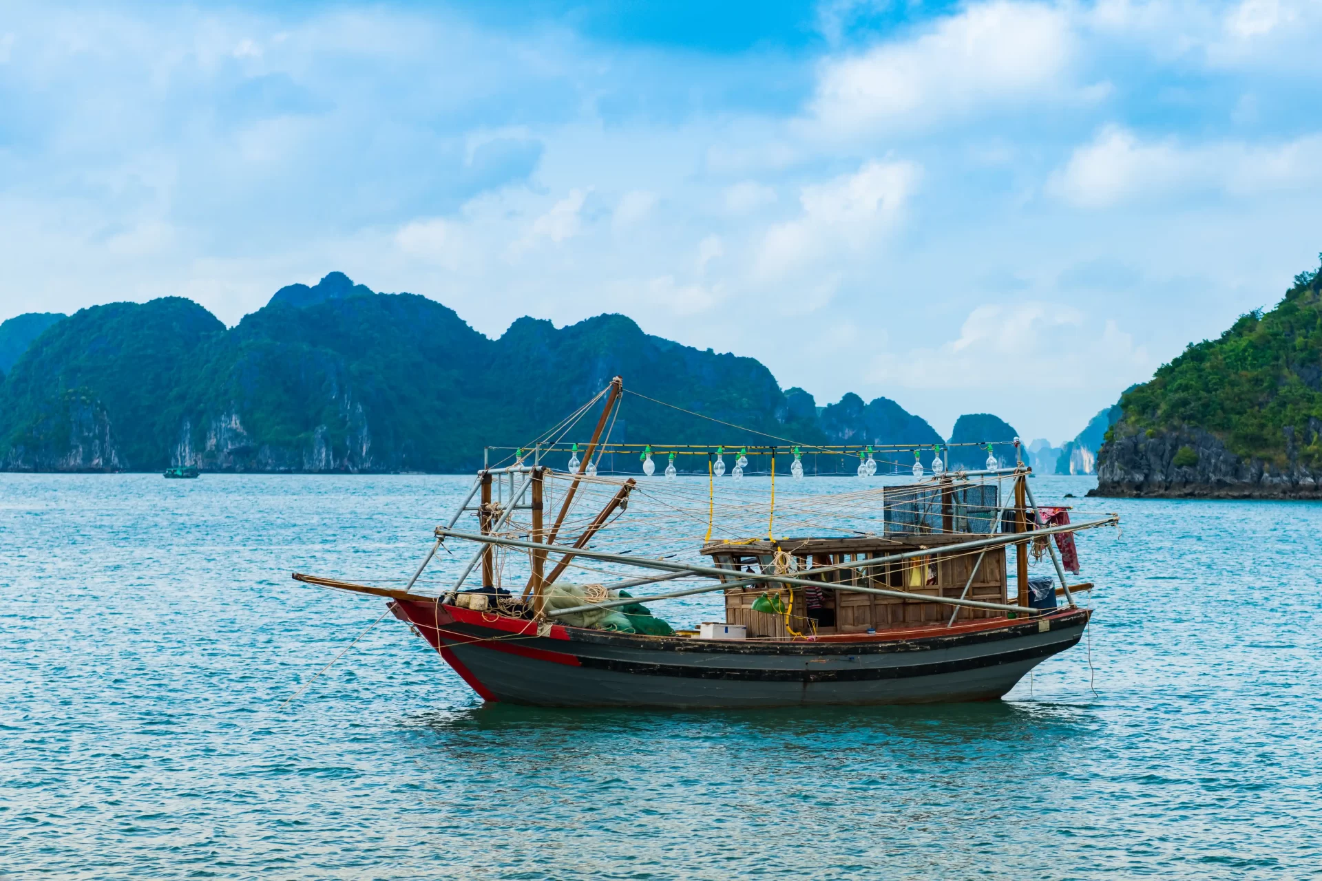 A Night Under the Stars: Squid Fishing in Ha Long Bay